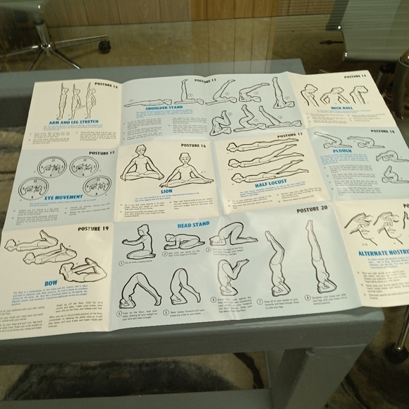 Instant Yoga Cassette Tape & Wall/Poster Chart Exercise Meditation Stretching - Picture 3 of 4